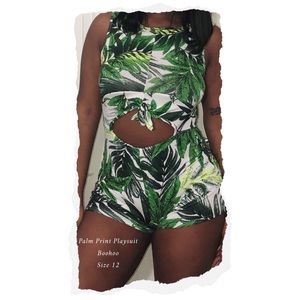 ✨ GONE ✨ Palm Print Playsuit